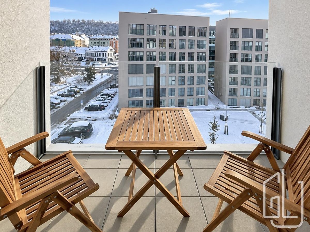 Pronájem bytu 2+kk 38 m² – fotografie 4