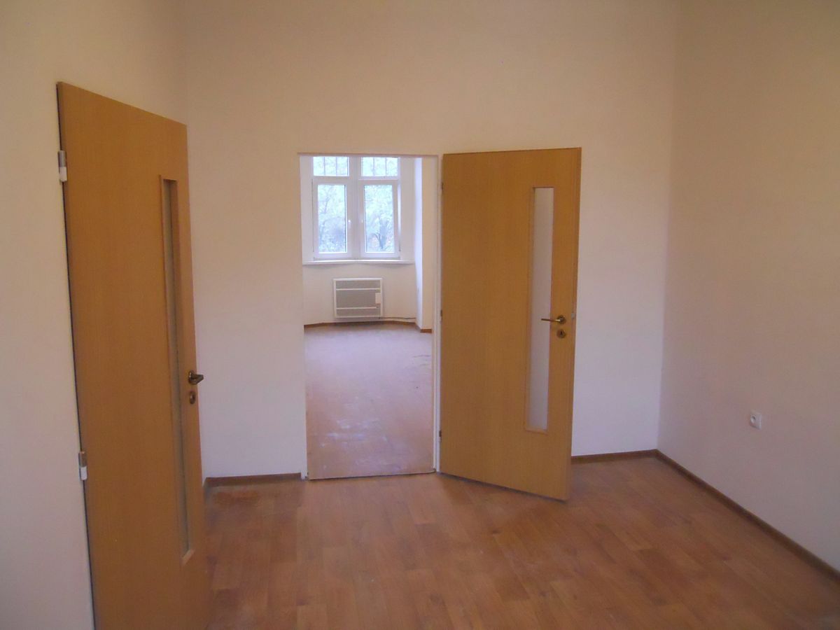 Pronájem bytu 2+1 60 m² – fotografie 4