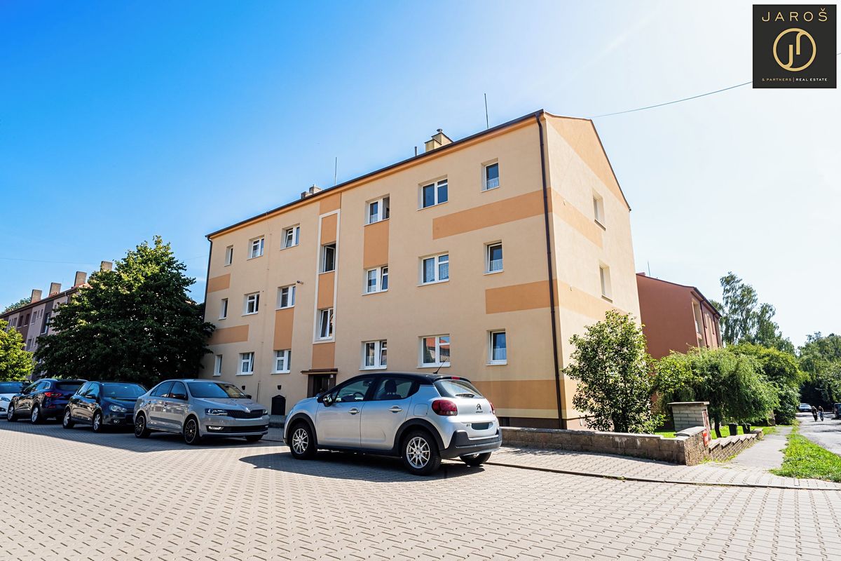 Prodej bytu 2+1 48 m² – fotografie 2