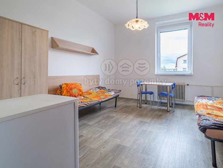 Gewerbefläche zum Kauf, 1.318 m² (13 von 24)