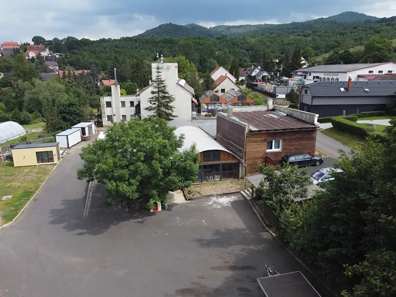 Prodej komerčního pozemku 222727 m², Bžany – náhled fotky 2