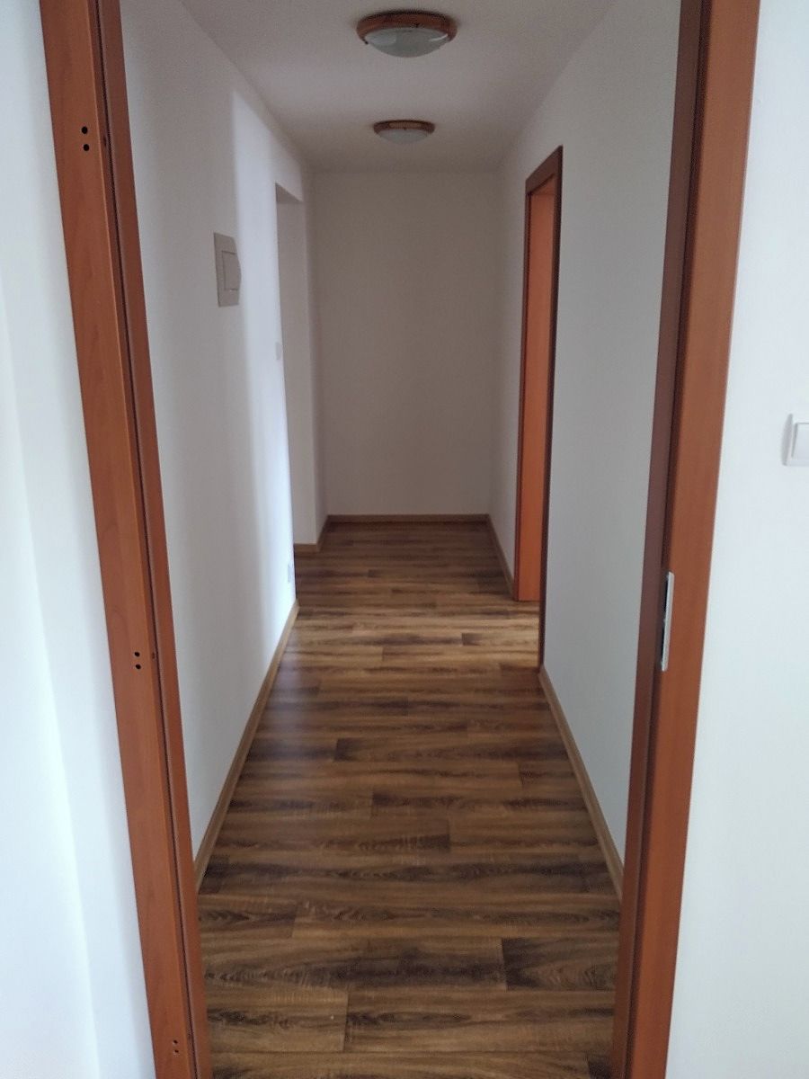 Pronájem bytu 2+kk 28 m² – fotografie 5