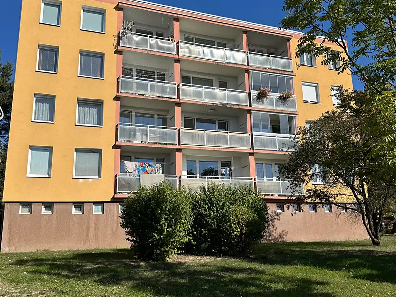 Prodej bytu 1+kk 36 m², Klatovy – náhled fotky 2