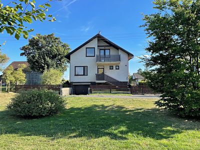 Pronájem rodinného domu 230 m², pozemek 601 m²