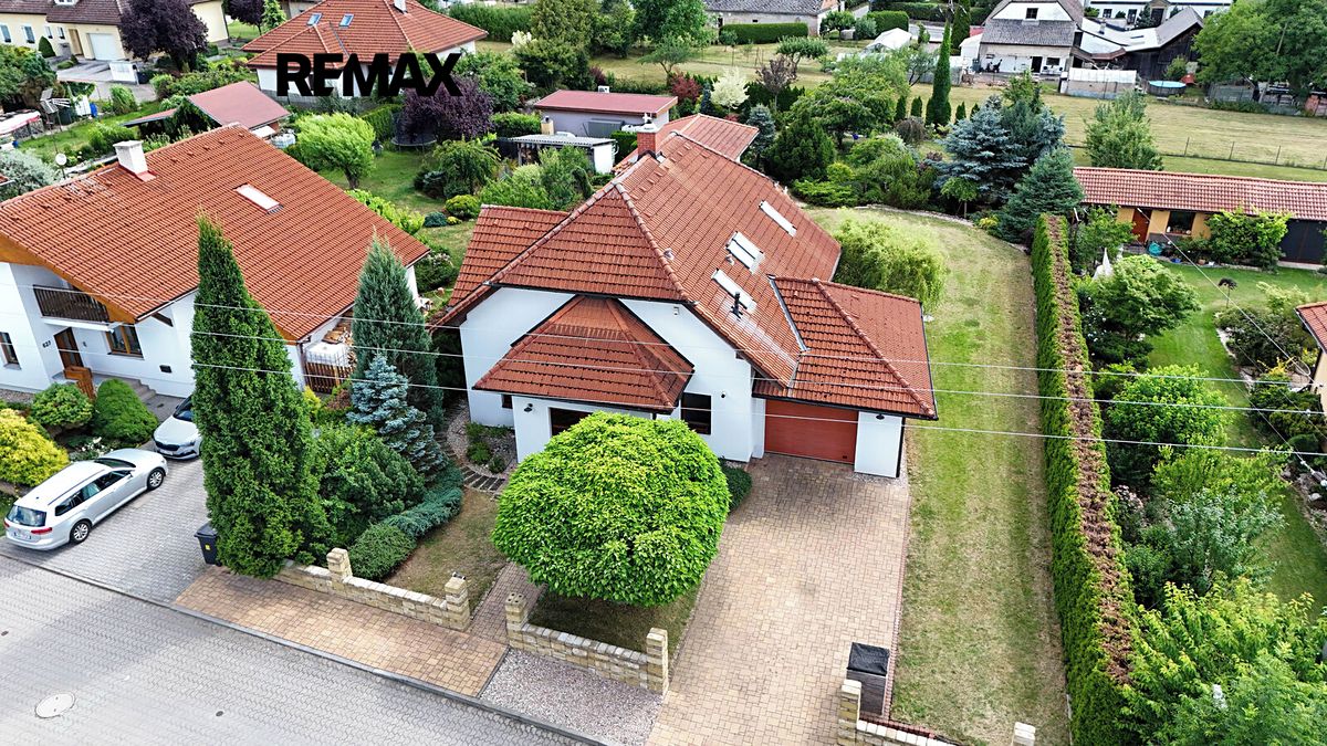 Prodej rodinného domu 168 m², pozemek 1017 m²