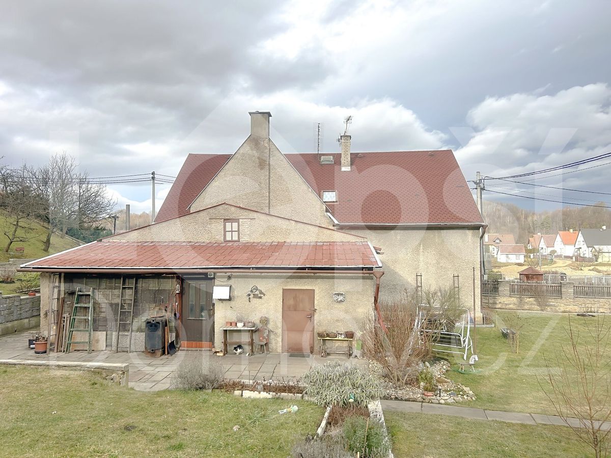 Prodej rodinného domu 263 m², pozemek 1425 m² – fotografie 3
