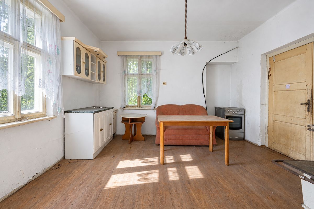 Prodej rodinného domu 190 m², pozemek 945 m² – fotografie 3