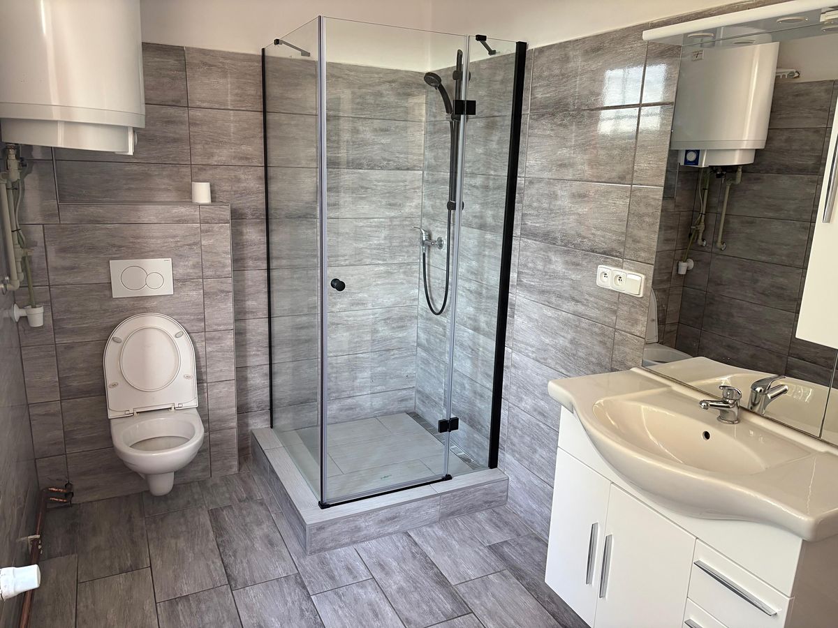 Pronájem bytu 1+1 51 m² – fotografie 3