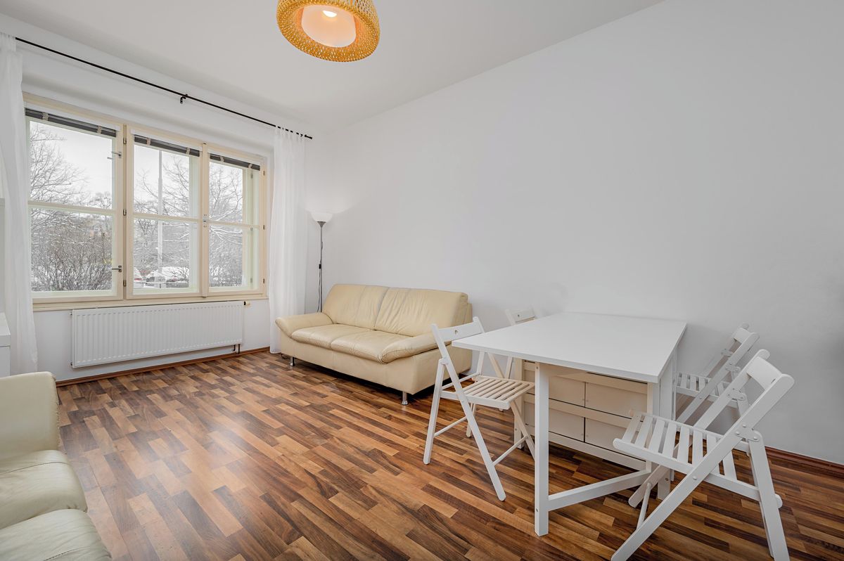 Pronájem bytu 2+kk 58 m² – fotografie 4