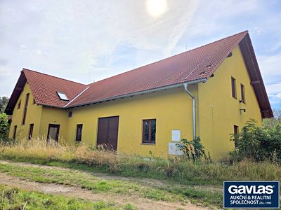 Prodej komerční nemovitosti 570 m²