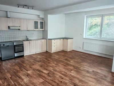 Pronájem bytu 2+kk 64 m²