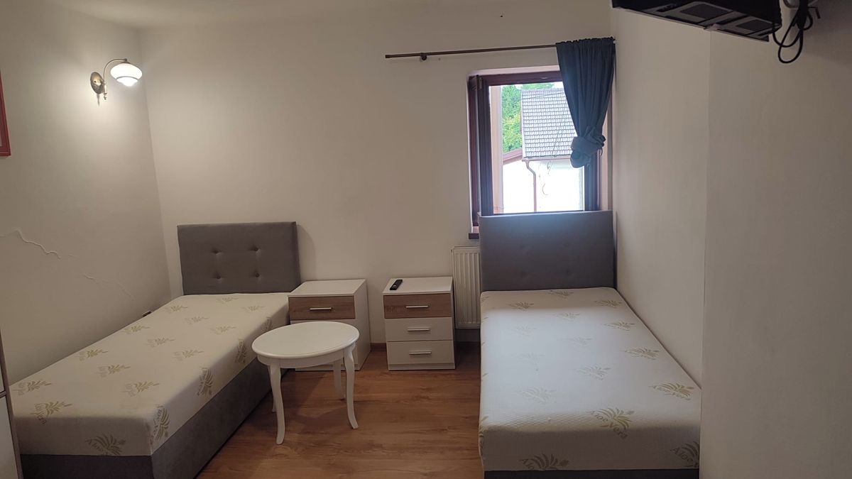 Pronájem bytu 1+kk 24 m² – fotografie 4