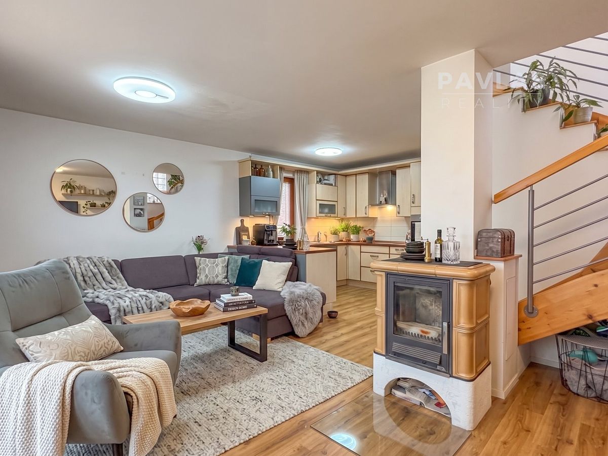 Prodej rodinného domu 145 m², pozemek 318 m² – fotografie 4