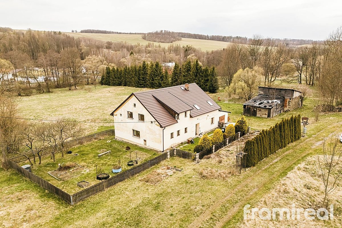 Prodej rodinného domu 180 m², pozemek 1481 m², Lomnice – fotka 1 z 3