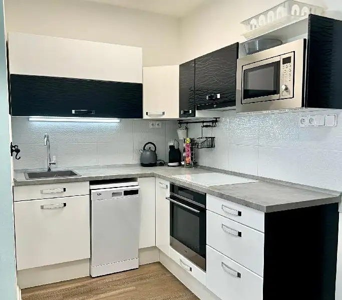 Prodej apartmánů 48 m², Všemina – náhled fotky 1