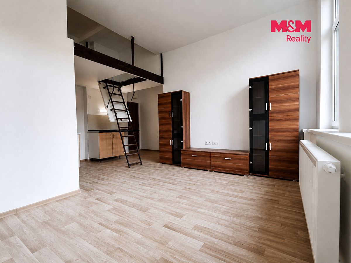 Pronájem bytu 1+kk 26 m² – fotografie 2