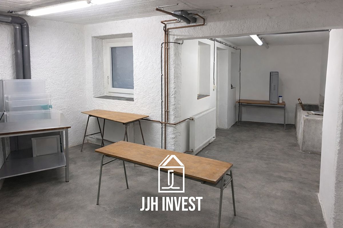 Pronájem kanceláře 112 m² – fotografie 3