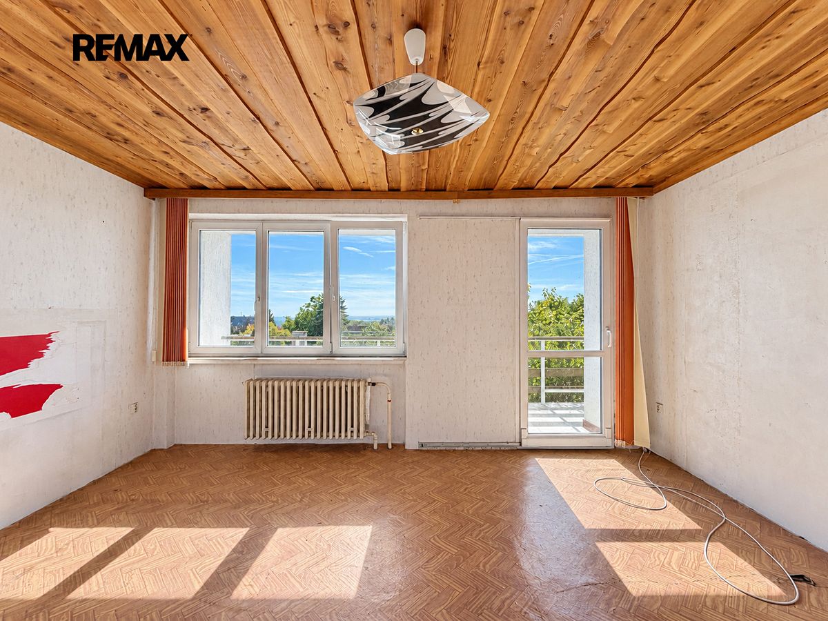 Prodej rodinného domu 202 m², pozemek 790 m² – fotografie 3