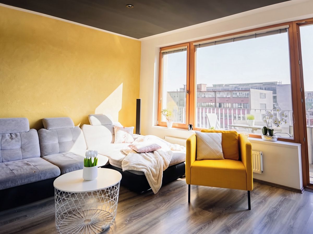Pronájem bytu 2+kk 55 m² – fotografie 2