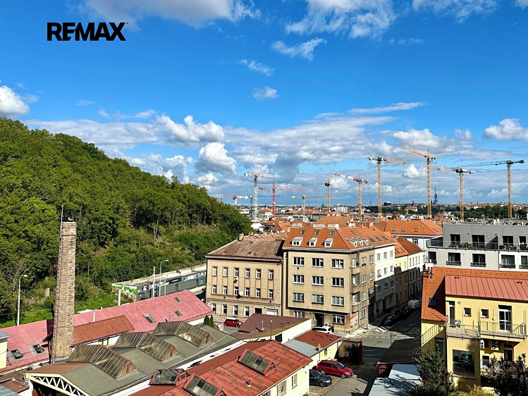 Prodej komerčního prostoru, 736 m² (25 z 34)