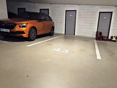 Prodej garážového stání 15 m²