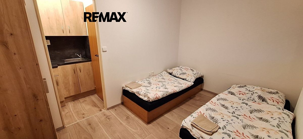 Pronájem bytu 1+kk 17 m²
