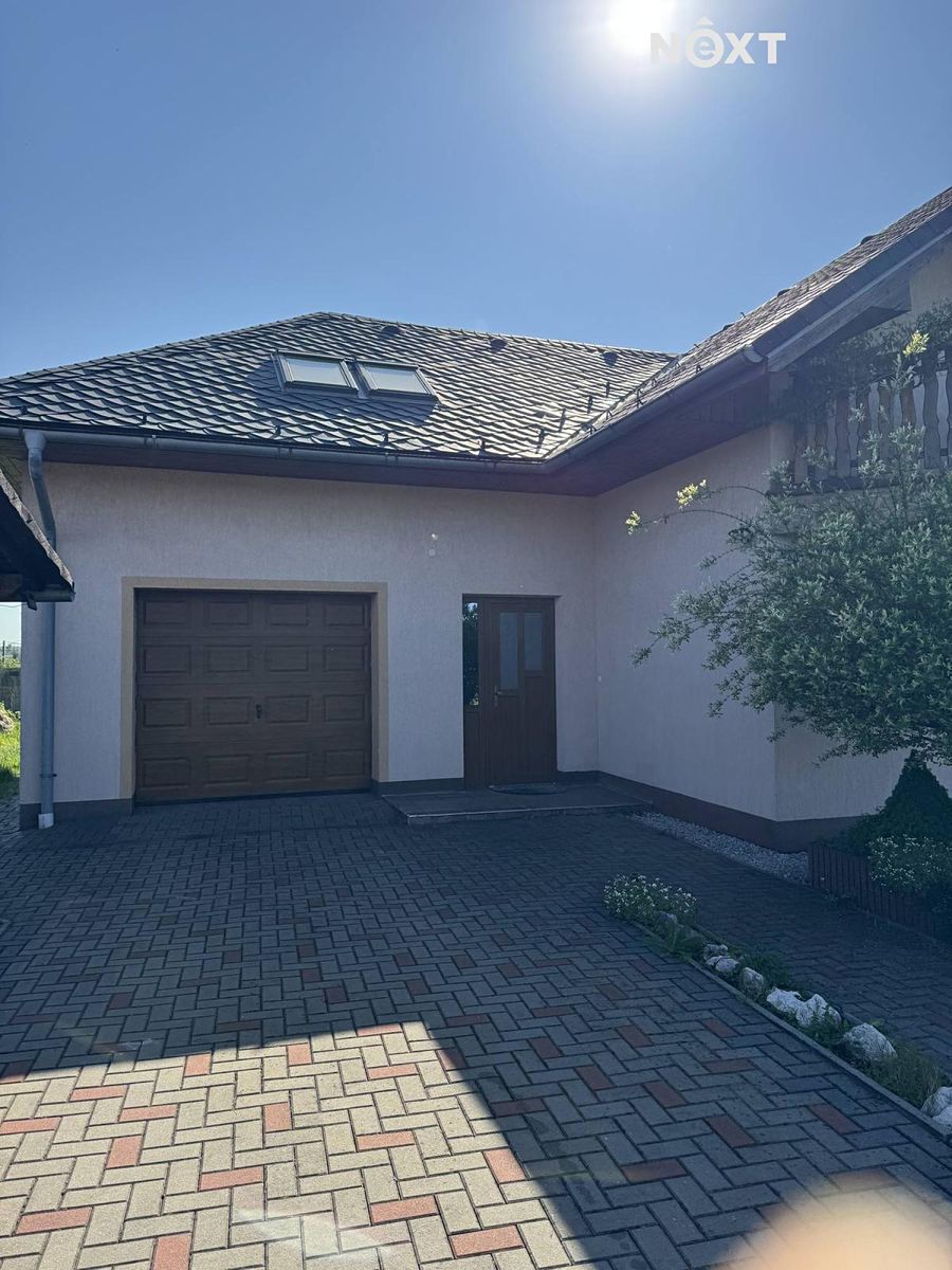 Prodej rodinného domu 233 m², pozemek 1491 m² – fotografie 4