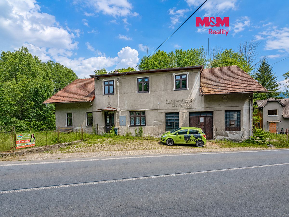 Prodej rodinného domu 160 m², pozemek 1064 m²