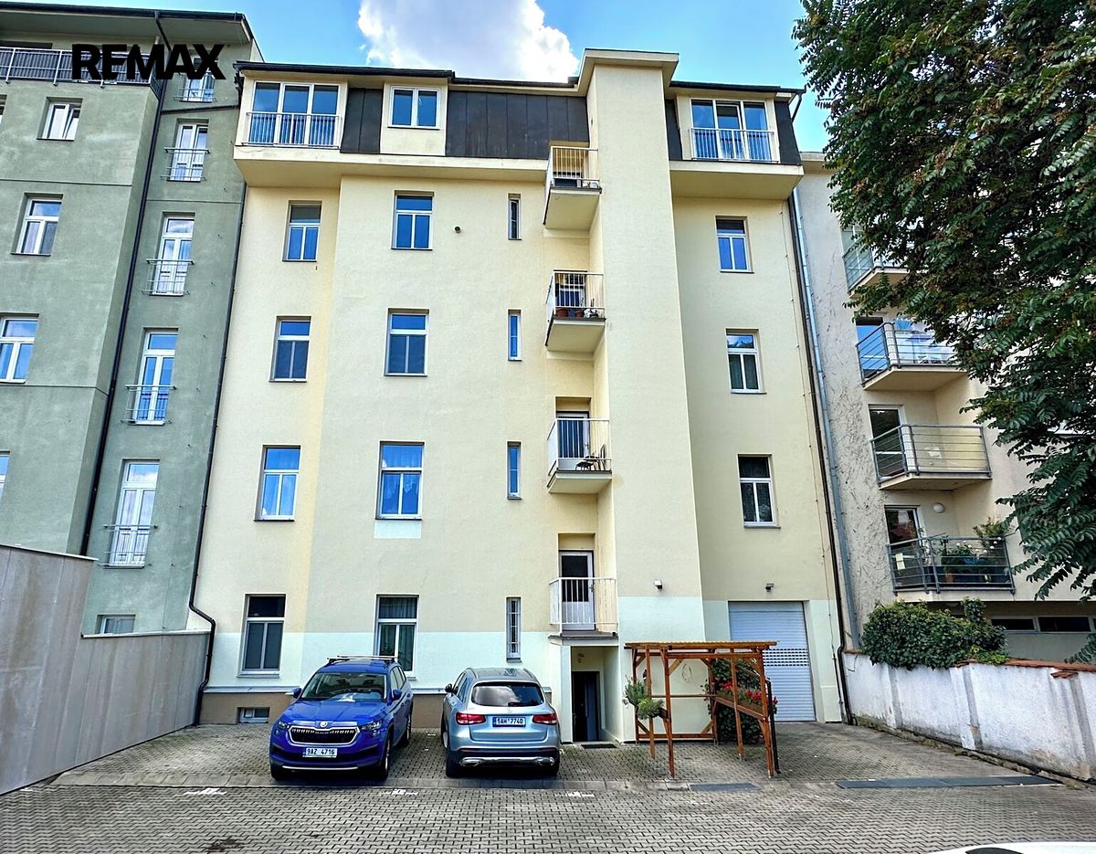 Prodej činžovního domu 736 m² – fotografie 4