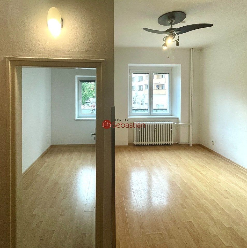 Pronájem bytu 2+kk 83 m² – fotografie 4