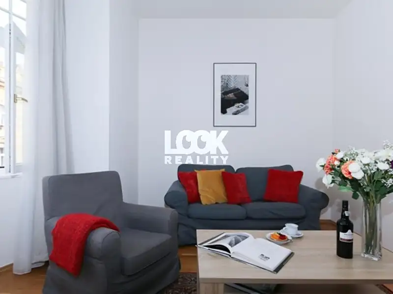 Pronájem bytu 3+kk 60 m², Praha – náhled fotky 1