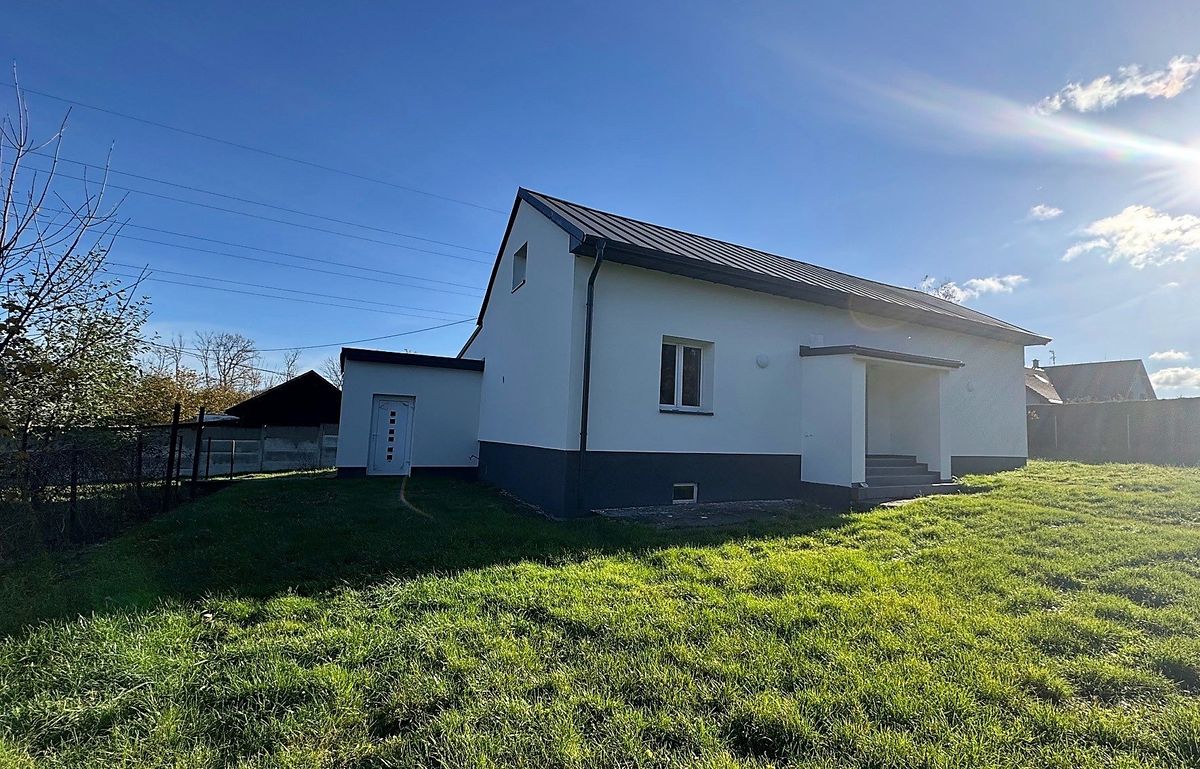 Prodej rodinného domu 140 m², pozemek 800 m²