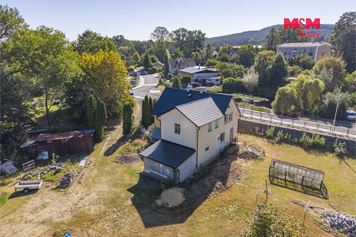 Prodej rodinného domu 267 m², pozemek 2668 m² – fotografie 5