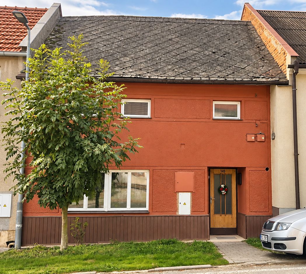 Prodej rodinného domu 86 m², pozemek 377 m²