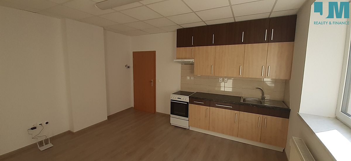 Pronájem bytu 2+kk 39 m²