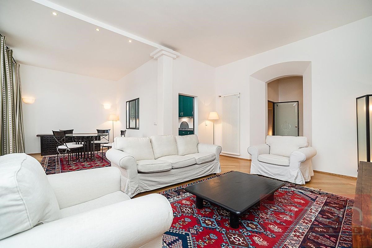 Pronájem bytu 3+1 94 m²