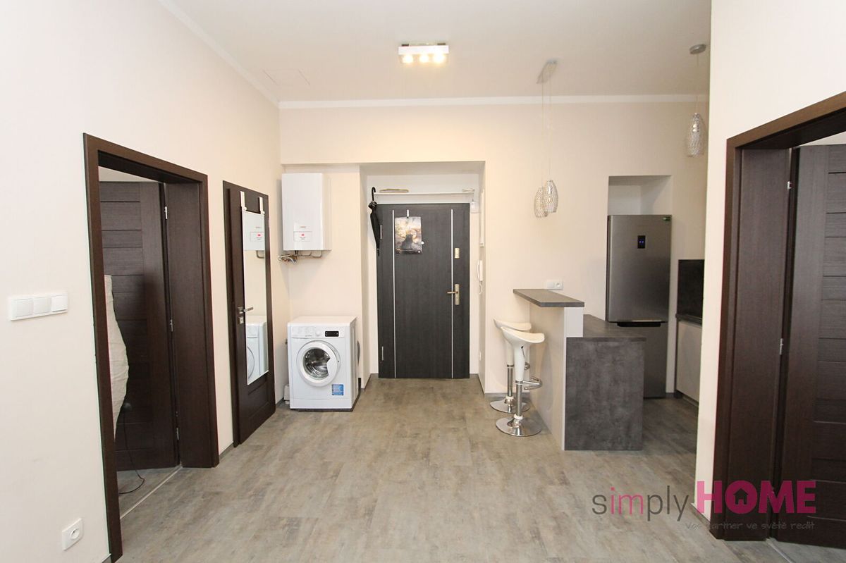 Pronájem bytu 3+kk 65 m² – fotografie 2