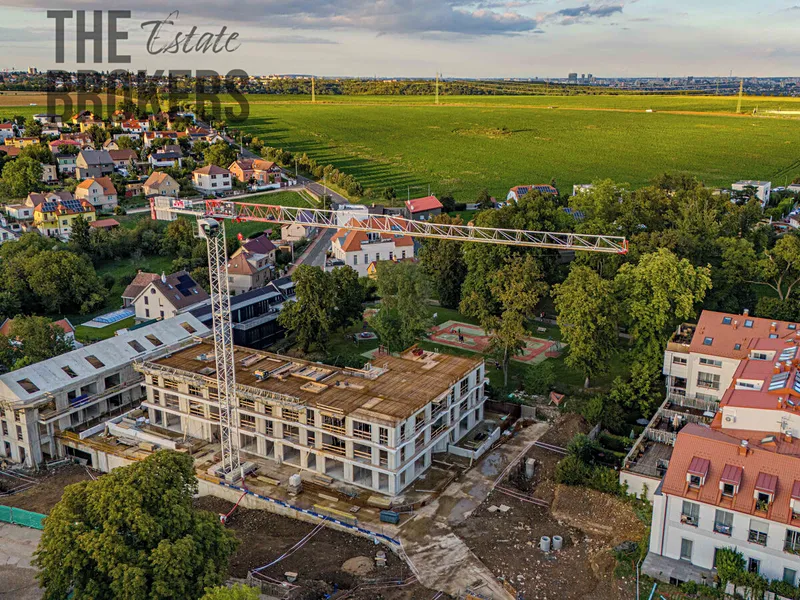 Prodej mezonetu 3+kk, 79 m2 s terasou 8 m2, Praha - Lochkov