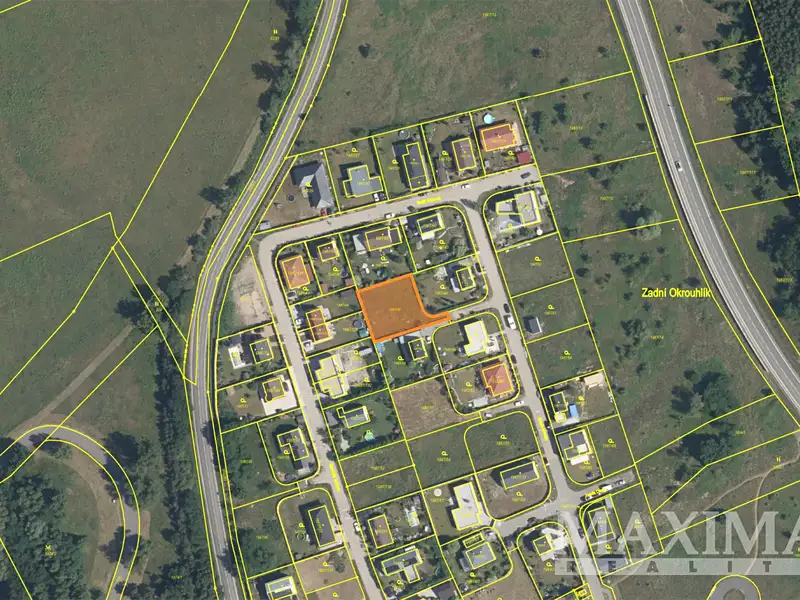 Prodej stavebního pozemku 787 m², Brandýs nad Labem-Stará Boleslav – náhled fotky 2