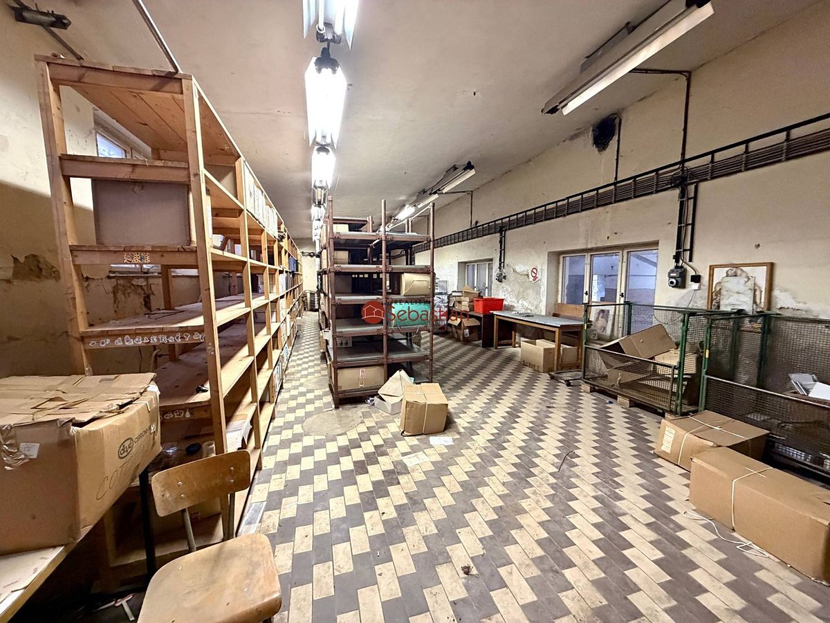 Pronájem skladového prostoru 139 m² – fotografie 3