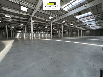 Pronájem skladového prostoru 15000 m²