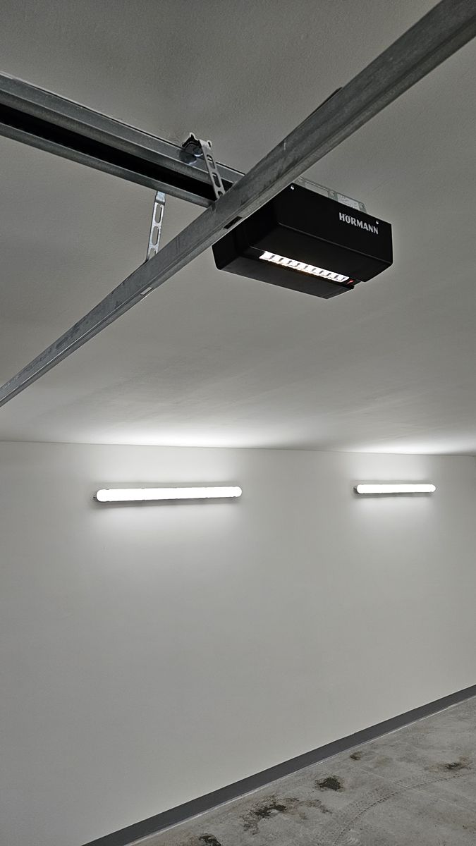 Prodej garáže 55 m² – fotografie 3