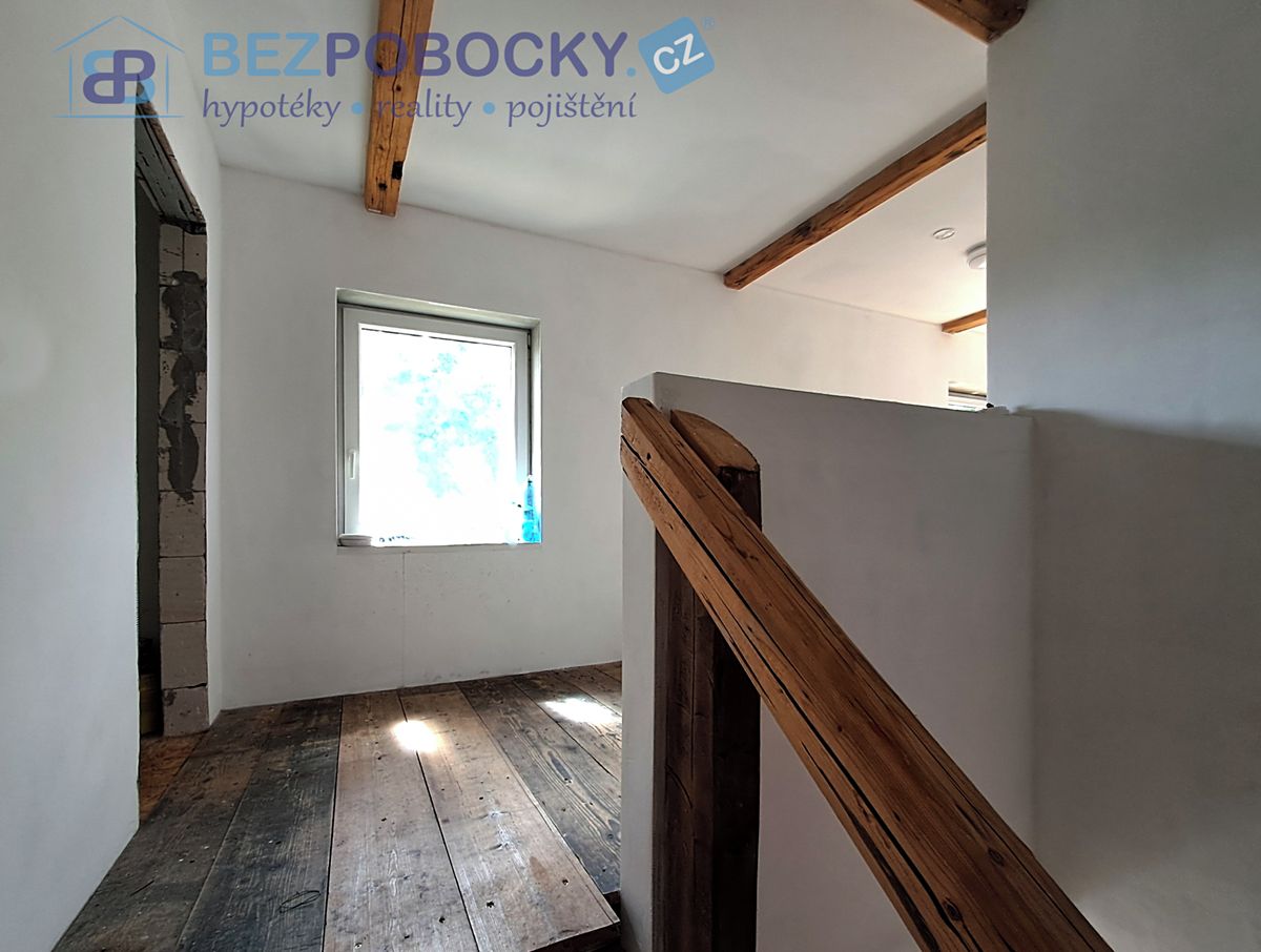 Prodej rodinného domu 107 m², pozemek 623 m² – fotografie 4
