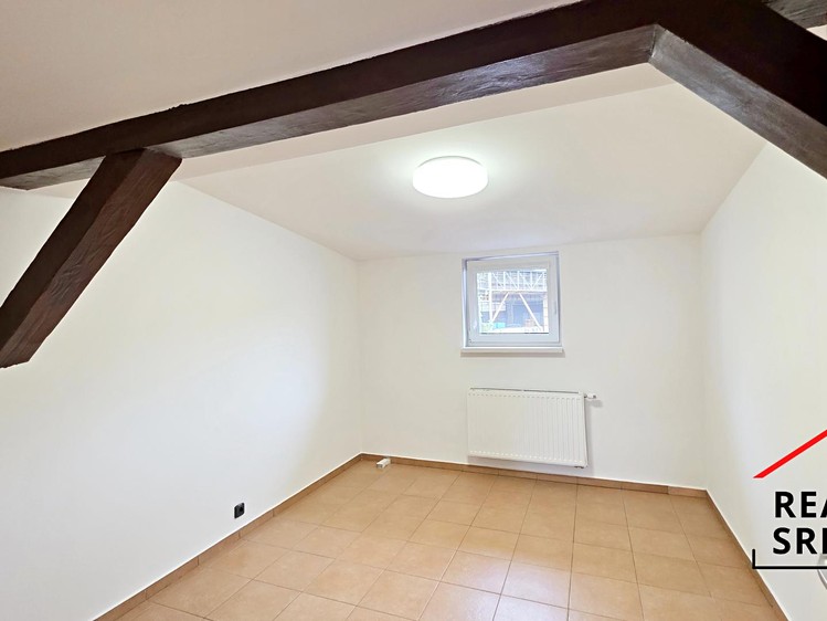 Pronájem bytu 3+kk, 72 m² (8 z 12)