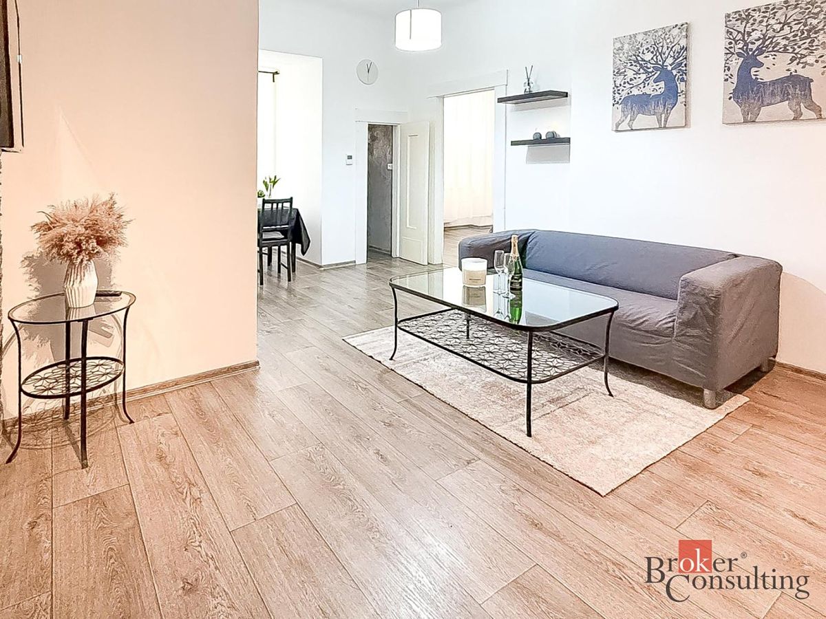 Pronájem bytu 2+1 46 m² – fotografie 3