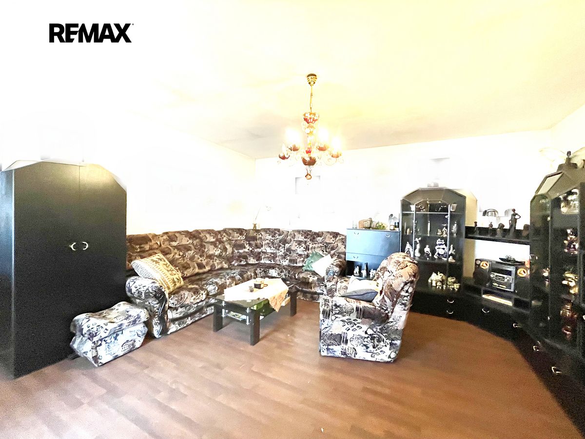 Prodej vícegeneračního domu 450 m², pozemek 754 m² – fotografie 5