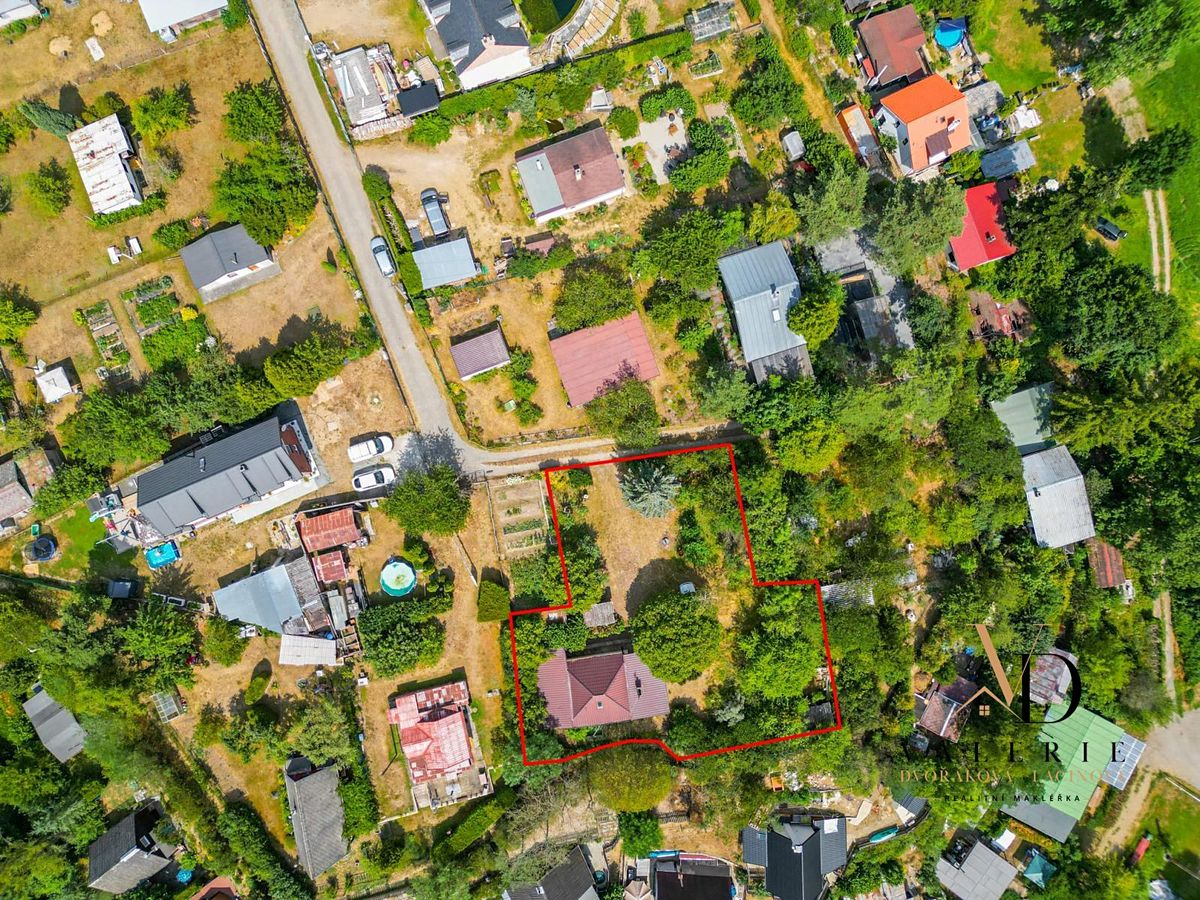 Prodej zahrady 933 m²