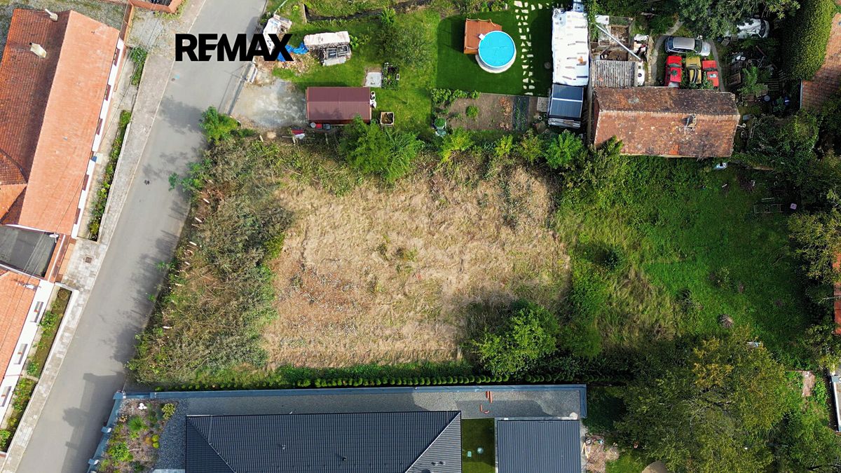 Prodej stavebního pozemku 1361 m² – fotografie 3