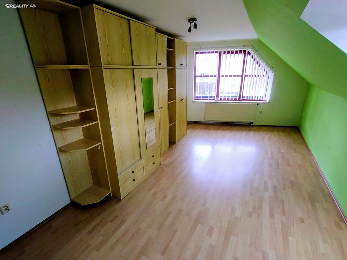 Pronájem bytu 3+kk 71 m² – fotografie 3