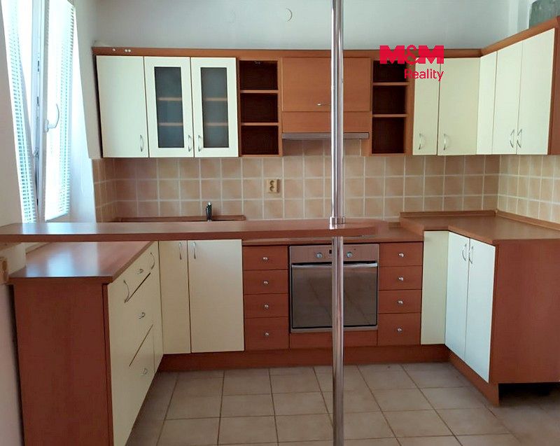 Pronájem bytu 3+kk 74 m²